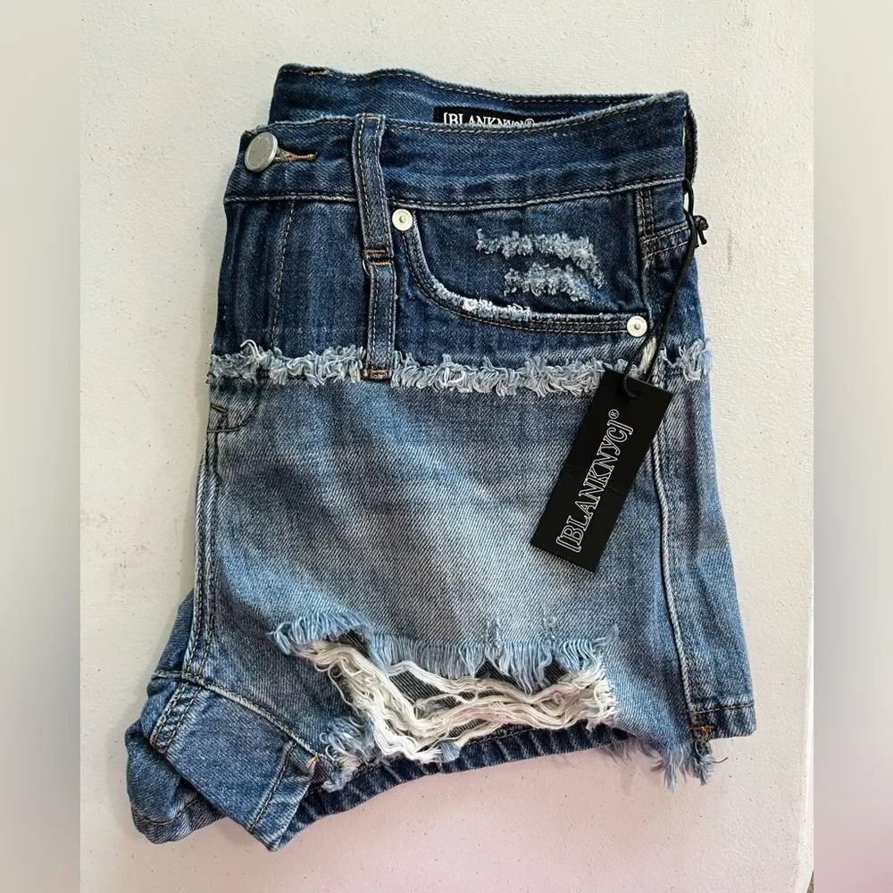 NWT Women’s Blank NYC The Essex Classic Cut-Off Jean Shorts Size 26 #225